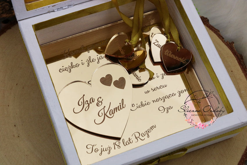 Pudełko Szkatułka Pamiątka prezent personalizowany na rocznicę ślubu białe pudełko glamour - obrazek 4