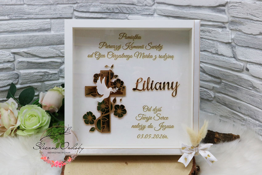 Pamiątka Pierwszej Komunii Świętej -  Ramka Personalizowana Krzyż  Z Gołębiem
